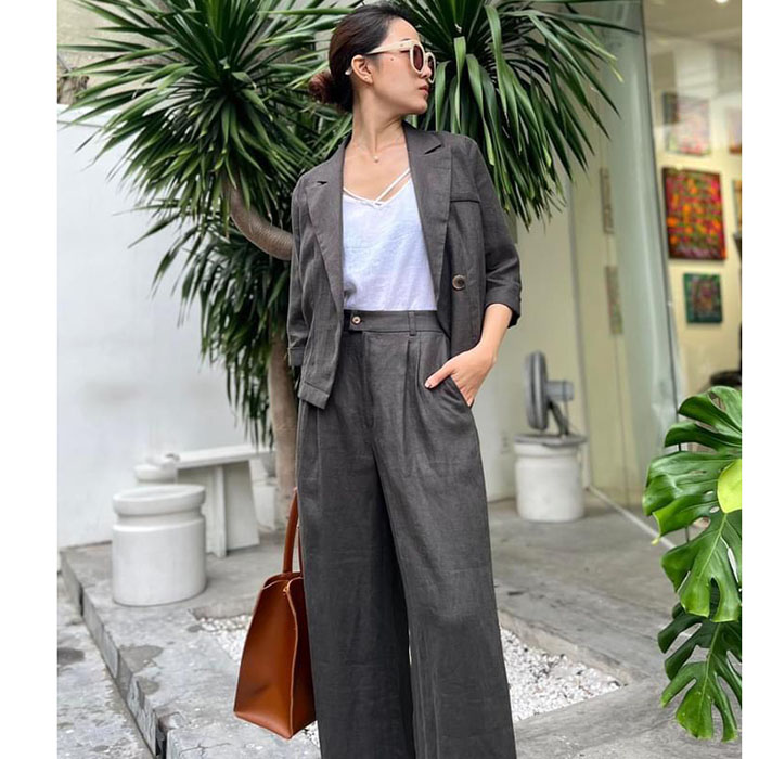 Set bộ Linen 3 món áo blazer dáng lửng quần ống rộng kèm áo 2 dây trẻ trung ArcticHunter - Xám chì