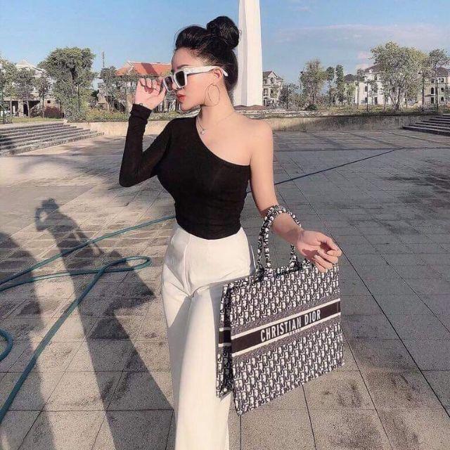 Sét áo lệch vai cách điệu quần suông