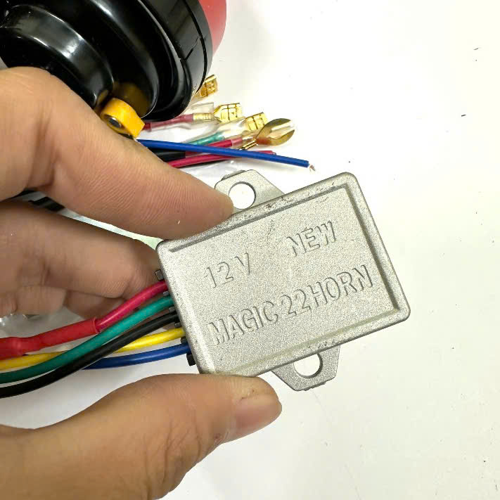 ÁO THUN Kèn Ngân 12 Tiếng Lắp Độ Xe May, oto, Xe Đạp Điện Âm Thanh To Rõ Cực Hay - Mẫu Mới Hàng Tốt