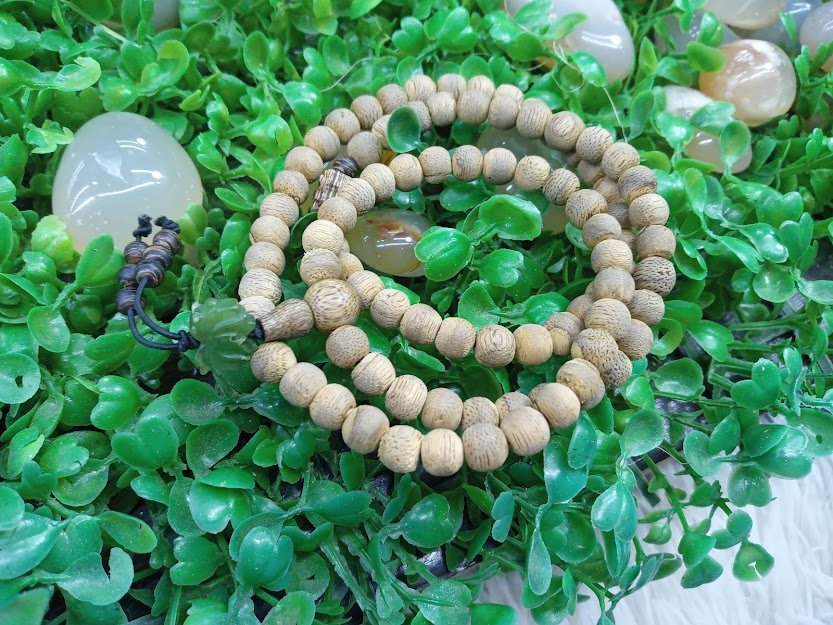 Chuỗi vòng tay trầm tóc việt 108 hạt