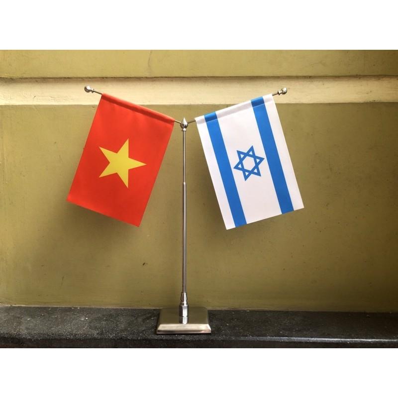 Cờ để bàn đế inox vuông