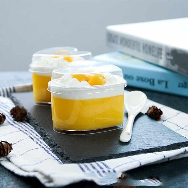 50 Ly tiramisu hình trái tim - Ly tim đựng bánh panna cotta - cốc nhựa tim có nắp WH-55