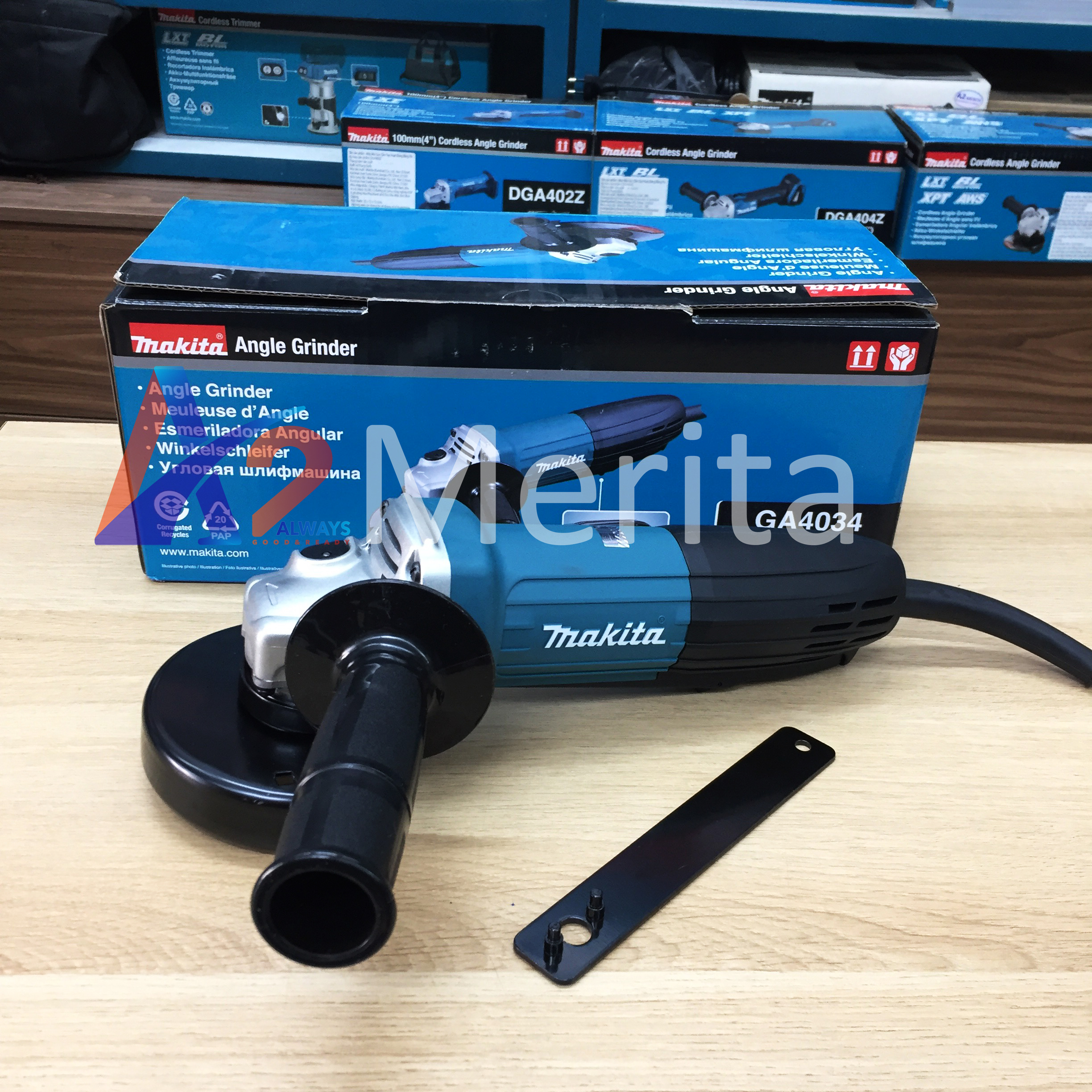 Máy mài góc 720W -100mm Makita (Công tắc bóp)