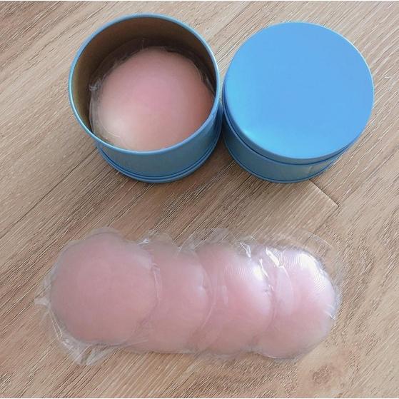Miếng dán ngực, hộp 10 miếng dán ti silicon thông hơi cao cấp DANNGUC01