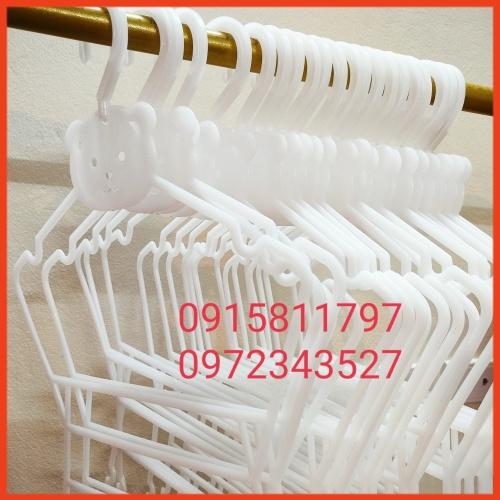 MÓC BỘ TRẺ EM SIZE TRUNG (4-7 tuổi) BẰNG NHỰA CAO CẤP IN HÌNH MẶT GẤU, móc bộ màu trắng có đầu móc xoay 360 độ