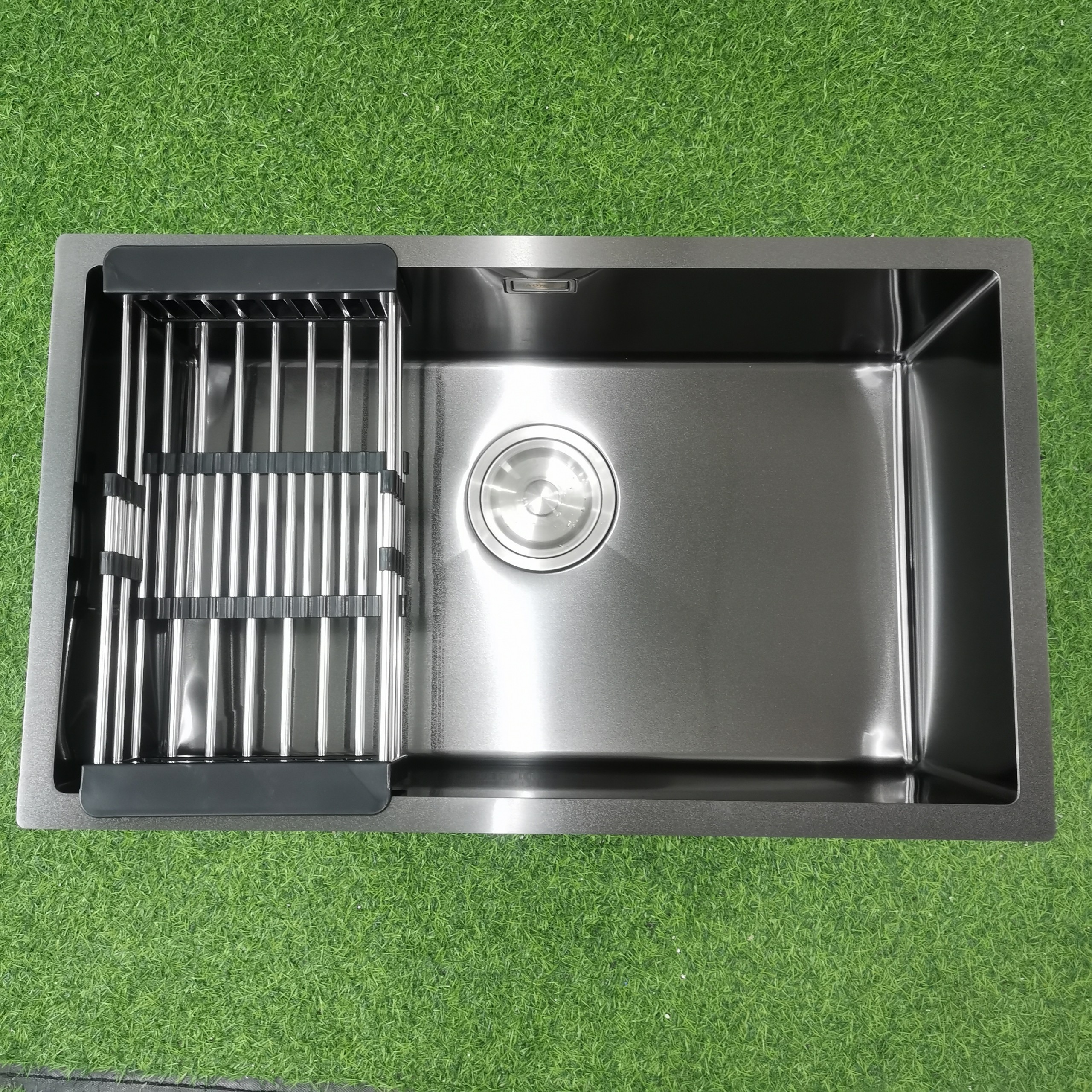 Chậu rửa bát 1 hố cỡ lớn Kích thước 75x45cm inox 304 phủ nano đen chống bám bẩn