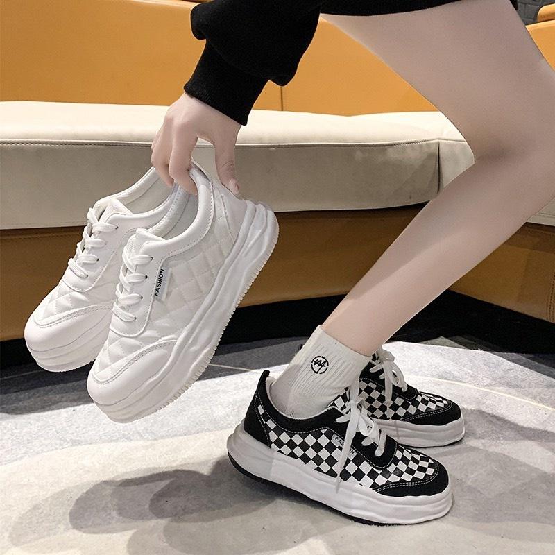 Giày MWC 0678 - Giày Thể Thao Nữ, Sneaker Đế Bánh Mì Da Mềm Siêu Xinh Phong Cách Ulzzang Hàn Quốc