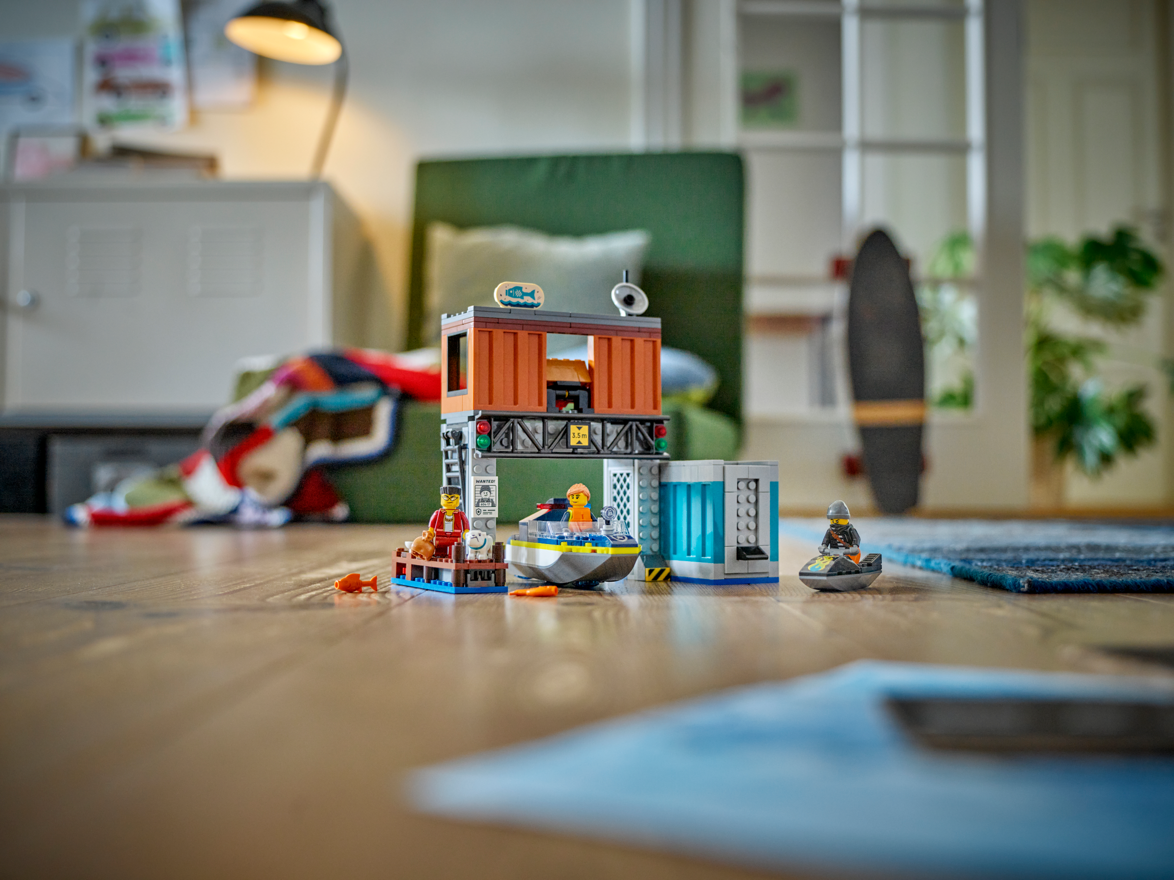 Đồ Chơi Lắp Ráp Tàu Cảnh Sát Và Hang Ổ Tội Phạm - Police Speedboat And Crooks' Hideout - Lego City 60417 (311 Mảnh Ghép)