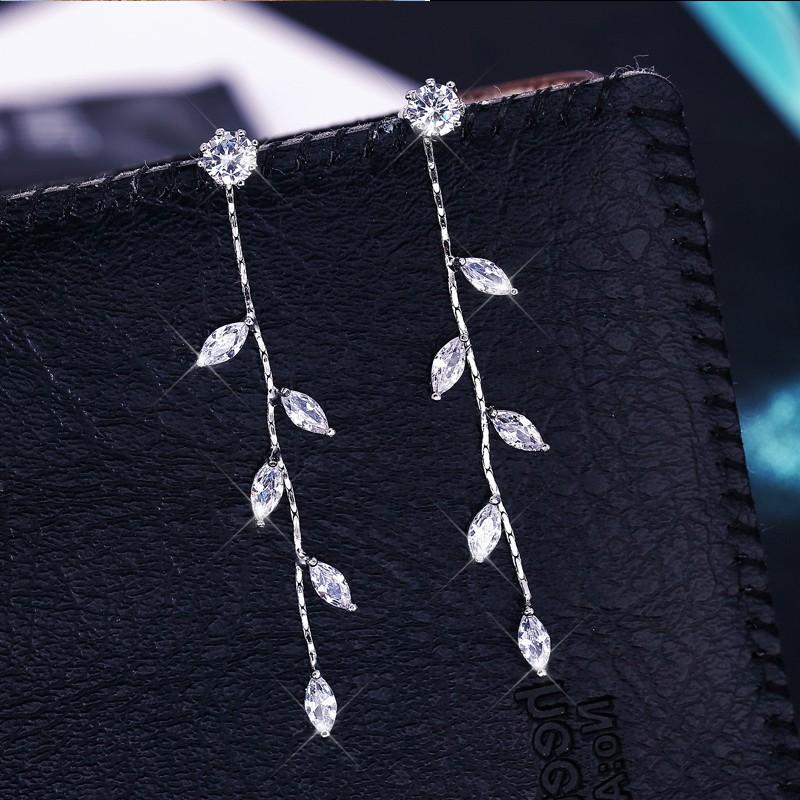 Bông tai bạc nữ cá tính