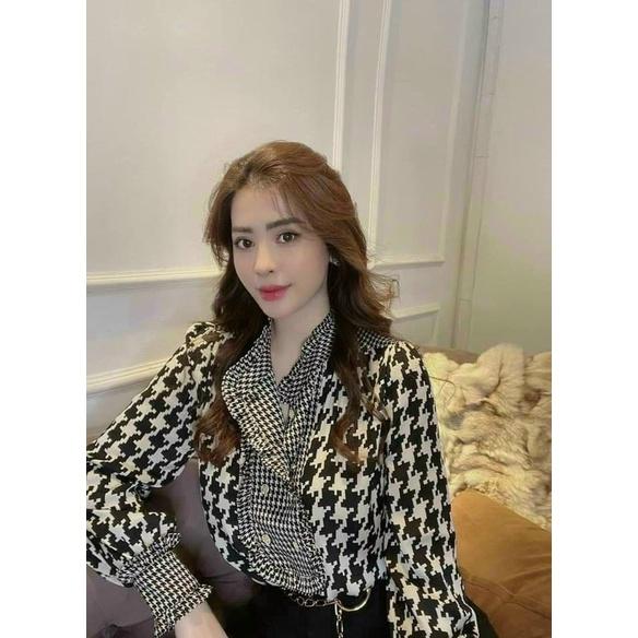 Áo sơ mi kẻ pha viền bèo cúc đồng nữ