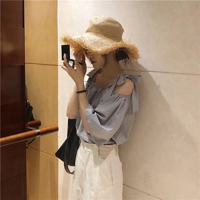 Áo trễ vai hai dây ulzzang