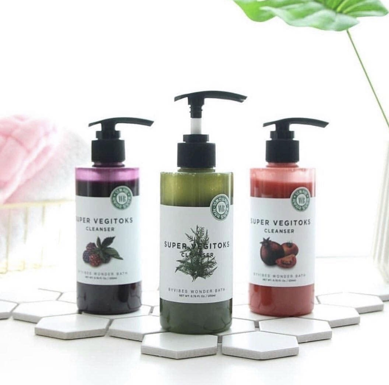 Sữa Rửa Mặt Sủi Bọt Khí &quot;3 in 1&quot; Tẩy Trang - Rửa Mặt - Thải Độc Tố Wonder Bath Super Vegitoks Cleanser 300ml (Màu đỏ) + Tặng kèm 1 băng đô tai mèo xinh xắn ( màu ngẫu nhiên)