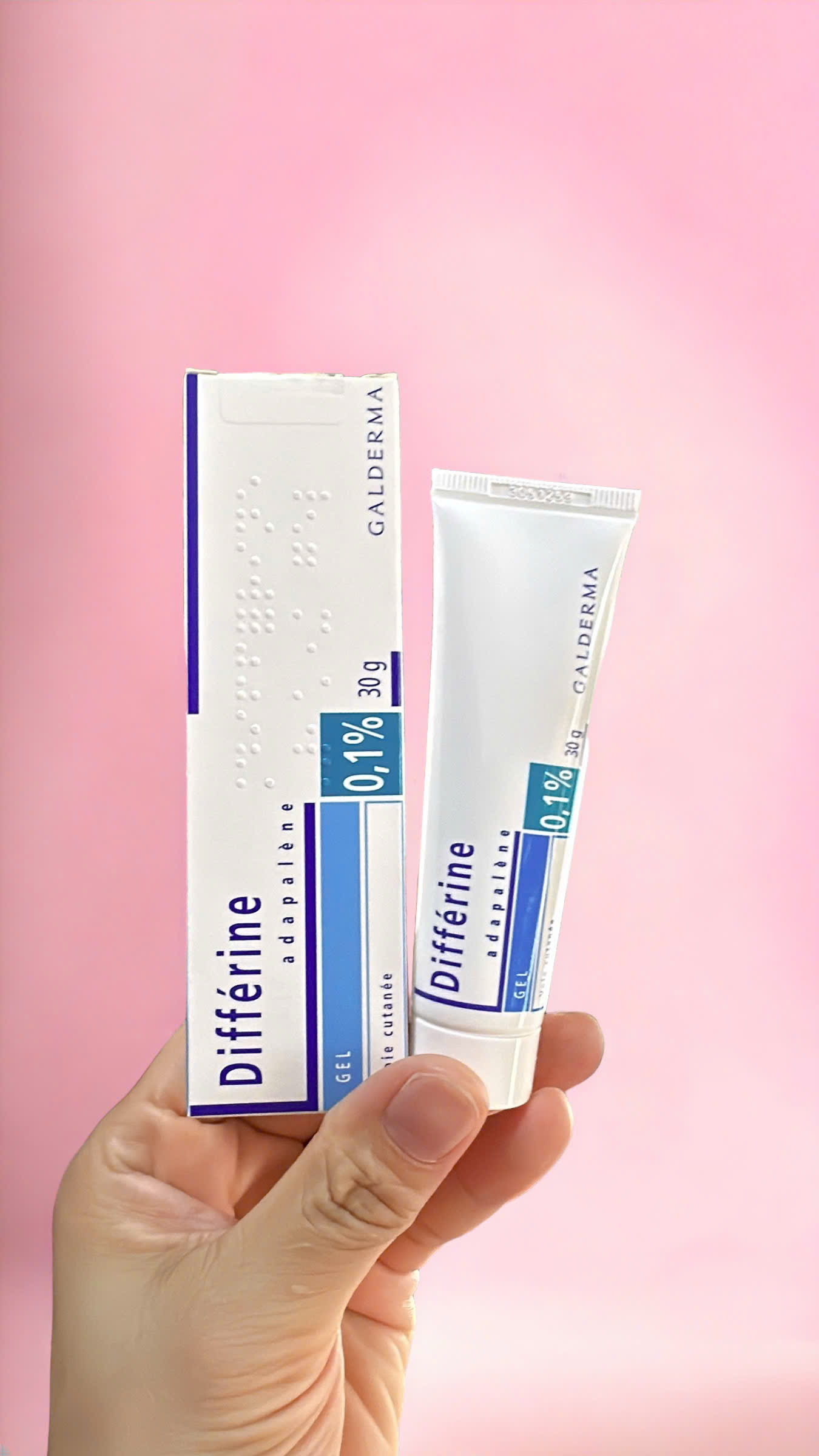 Gel hỗ trợ giảm mụn Differin Cream 0.1% Adapalene tuýp 30 gram(Hàng nội địa Pháp)