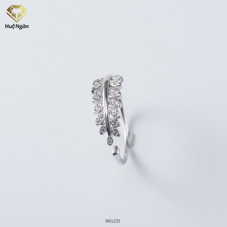Nhẫn bạc 925 Huệ Ngân - Lá ô liu xinh xắn RR1233