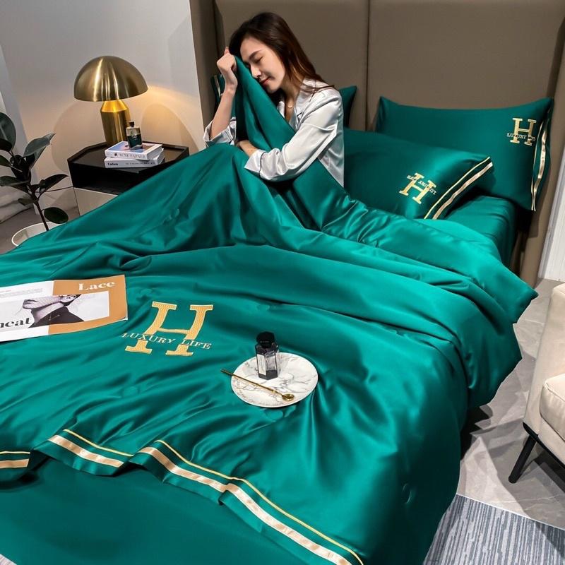 Bộ chăn Trần hè ga gối phi lụa thêu chữ H-LUXURY Life sang trọng,mềm mịn