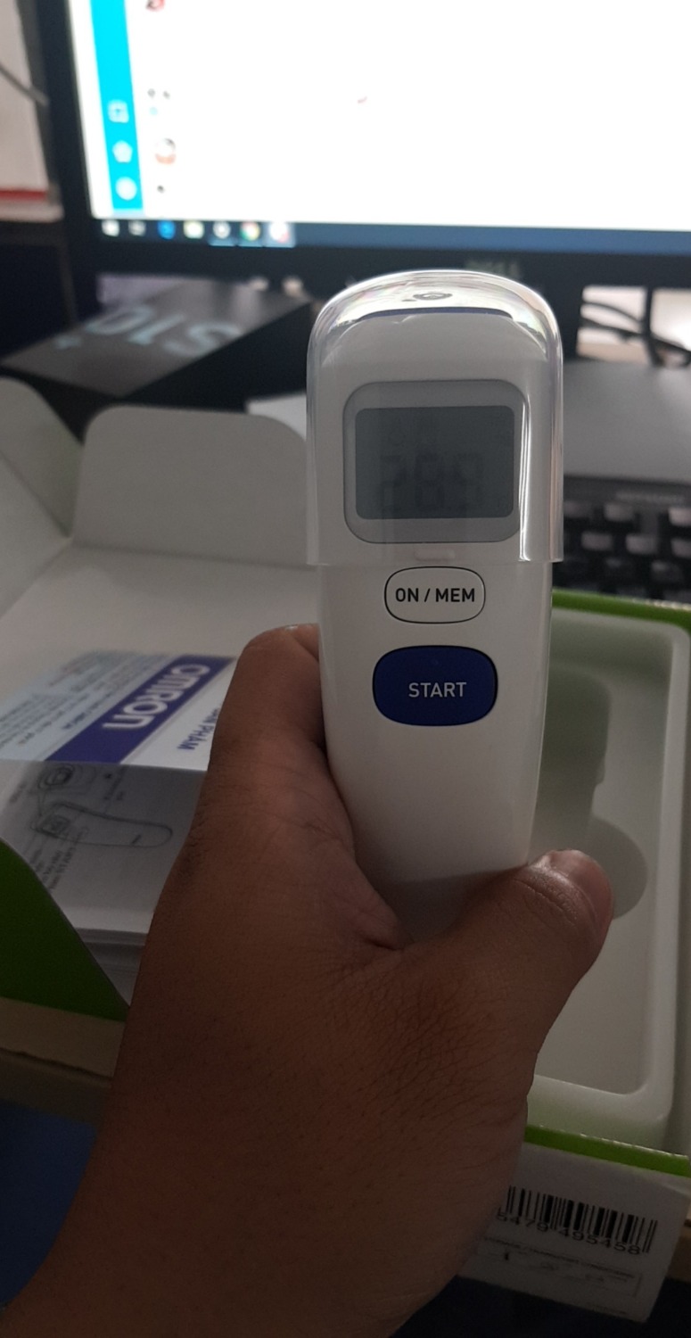 Nhiệt kế hồng ngoại 3 trong 1 Omron MC 720