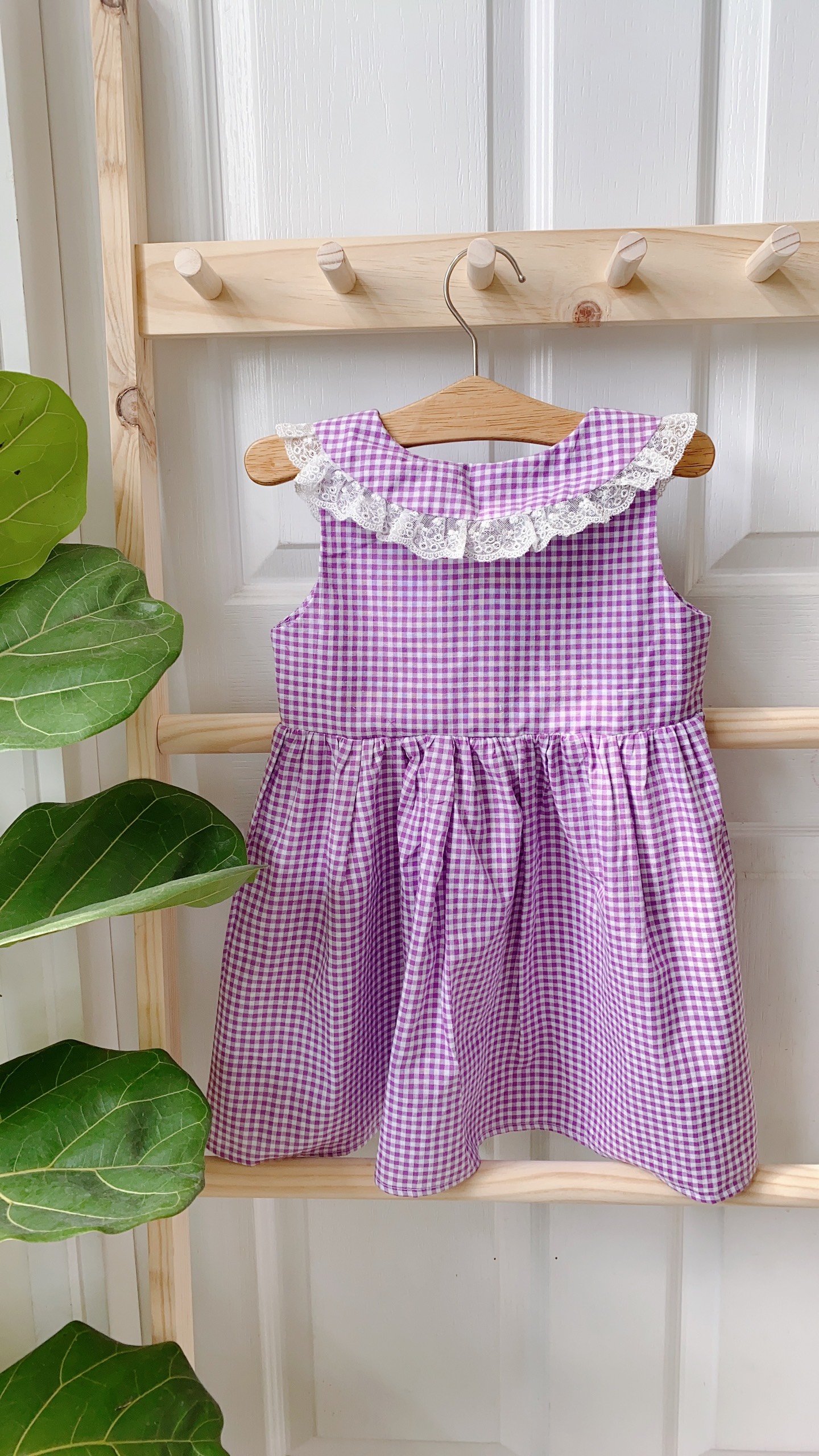 Đầm Xoè Caro Dành Cho Bé Từ 1 Đến 6 Tuổi