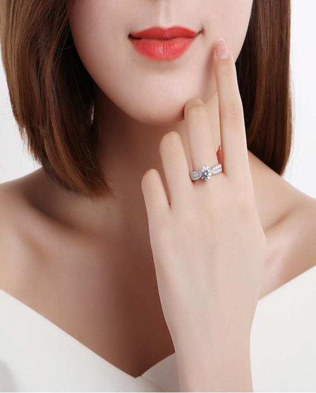 Nhẫn thời trang nữ đá nhân tạo cực xinh N32