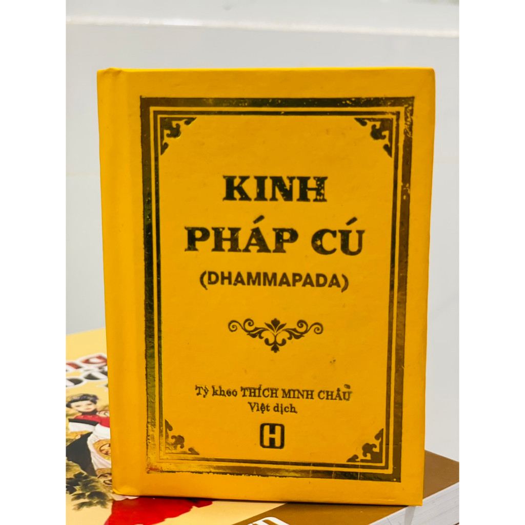 Sách - Kinh Pháp Cú - Khổ 7.5x10.5 cm - Bìa vàng
