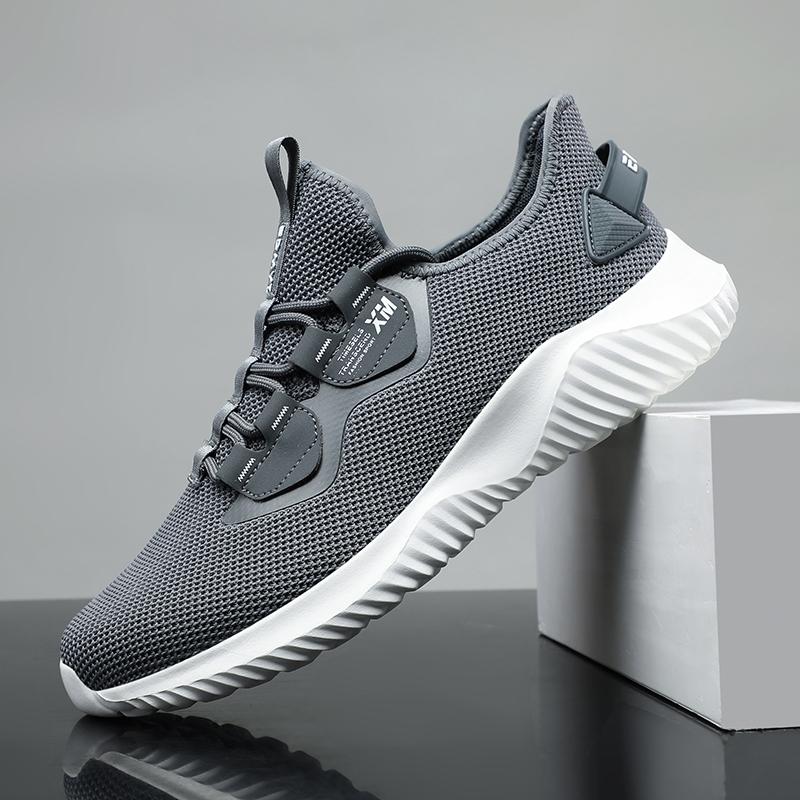 2023 MỚI MEN SNEAKERS Lưới lưới chạy giày mềm thoải mái giày thể thao kích thước lớn 47 48 Giày nam đi bộ nhẹ Color: Black Shoe Size: 44