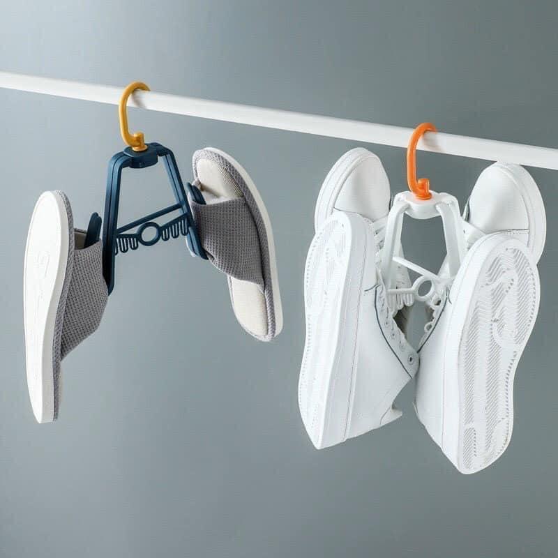 MÓC PHƠI GIÀY DÉP 4 NHÁNH XOAY 360 ĐỘ CHẤT LIỆU NHỰA PS CỨNG CHẮC