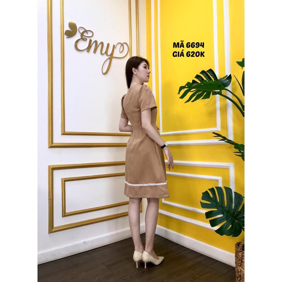 Đầm EMY EM6694 Xoè Phối Lá Cổ Có Túi