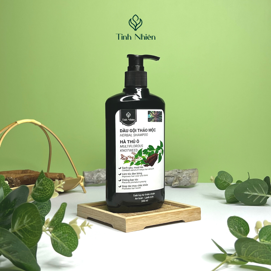 Dầu Gội Thảo Mộc Hà Thủ Ô Tinh Nhiên 300 ml nuôi dưỡng tóc, chống bạc tóc sớm