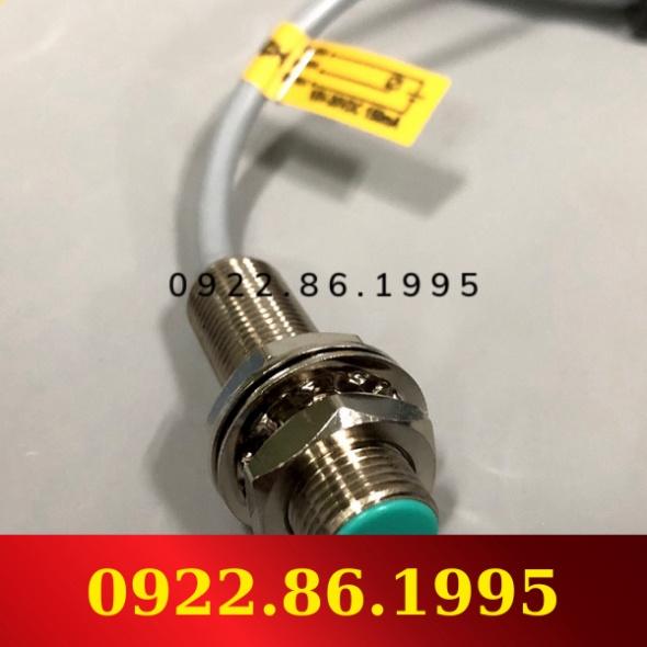 Conch Công Tắc Tiệm Cận TS-1202NA-2C Cảm Biến 4C Có Phích Cắm