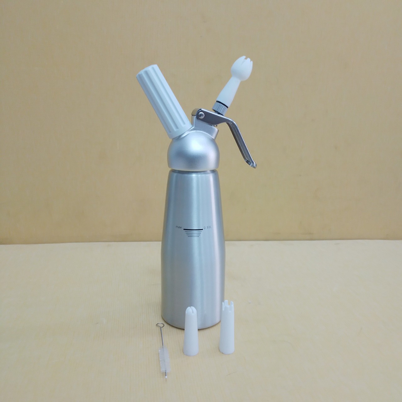 BÌNH XỊT KEM TƯƠI CREAM WHIPPER 500ML HỢP KIM NHÔM