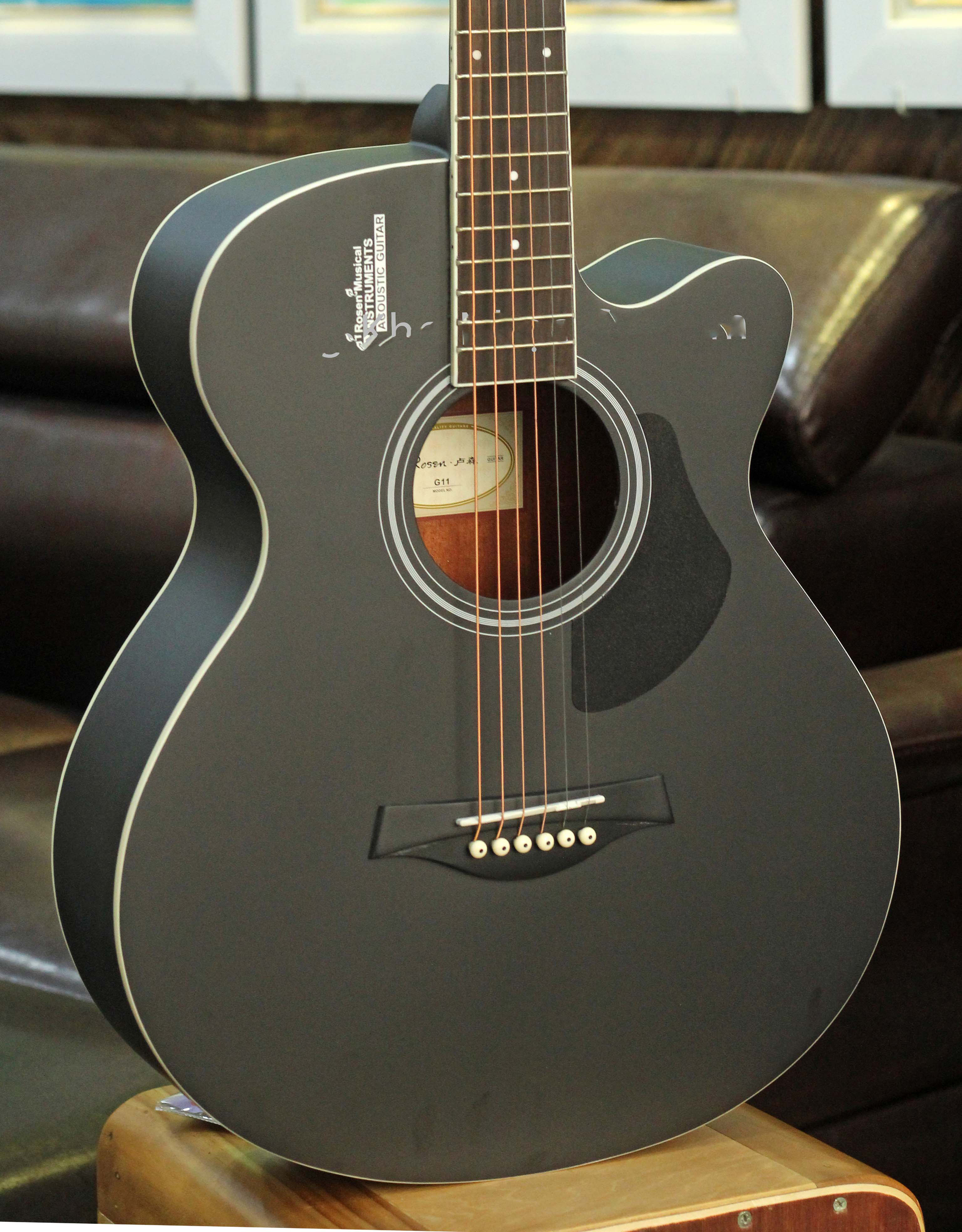 Đàn Guitar Acoustic Rosen G11-40BK (Gỗ Thịt - Solid top)