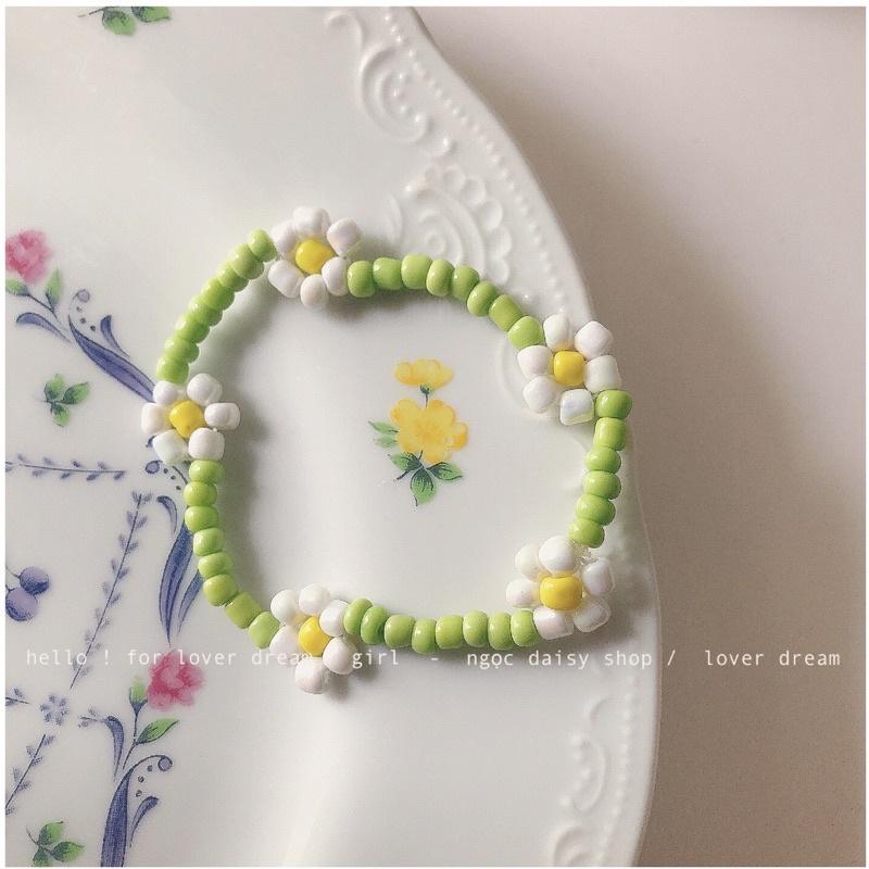 N117 vòng tay handmade hạt cườm hoa daisy xanh lá xinh xắn