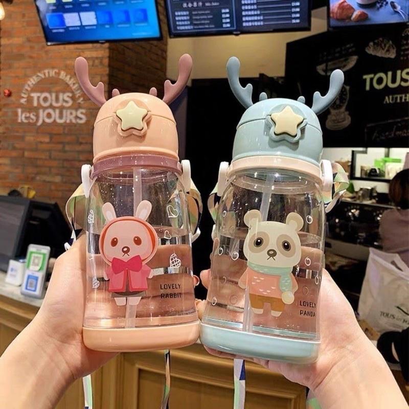 Bình Nước Sừng Hươu 600ml Có Dây Đeo - SẢN PHẨM TREND