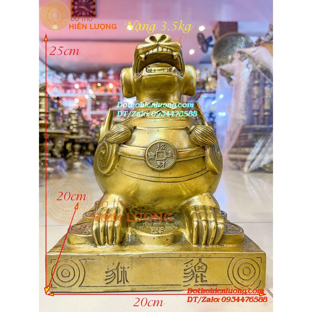 Tỳ Hưu Ngồi Bệ Vuông Để Két Bằng Đồng Vàng Nguyên Chất Kích Thước 25x20x20cm, Nặng 3,5Kg