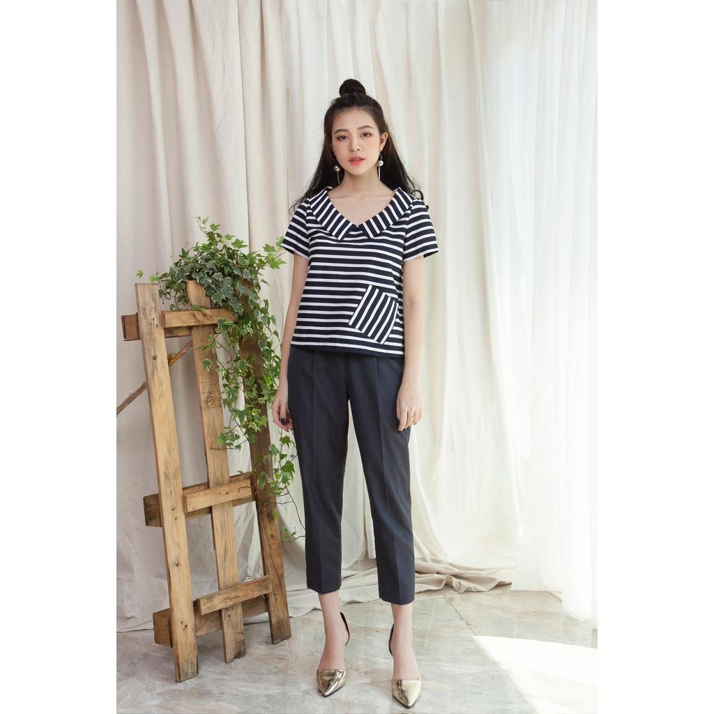 Áo sơ mi nữ ngắn tay, họa tiết kẻ, chất kate nhẹ, cổ sen, túi cách điệu thân trước, hàng thiết kế TK Fashion - SMK796