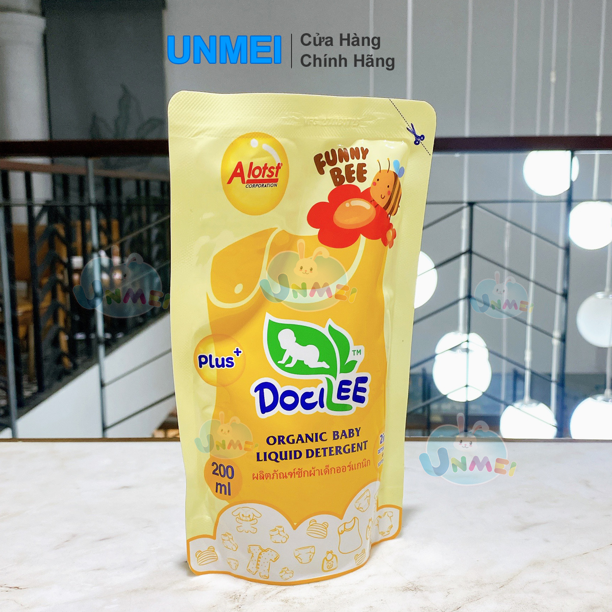 Nước Giặt Xả Quần áo trẻ em 2 in 1 DOCILEE Túi 200ml Thái Lan