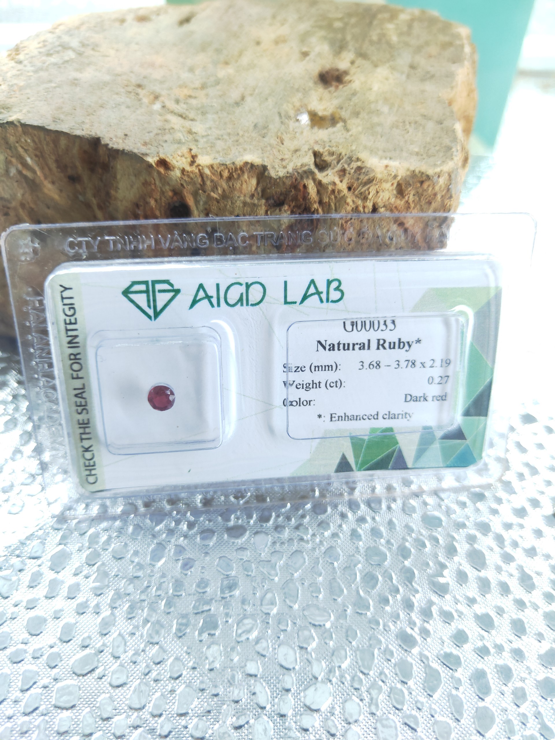 Viên đá Ruby tấm thiên nhiên G00035