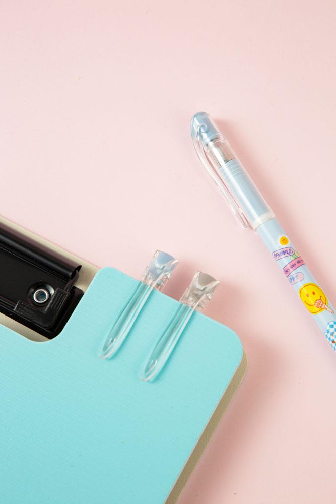 Bút Gel Deli 0.5 mm - Phiên Bản Sơn Tùng M-TP Giới Hạn - Deli G16-BL - Màu Xám - Mực Đen