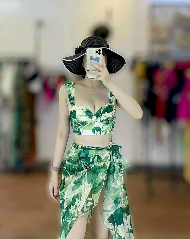 Set tắm biển 3 món có khăn choàng