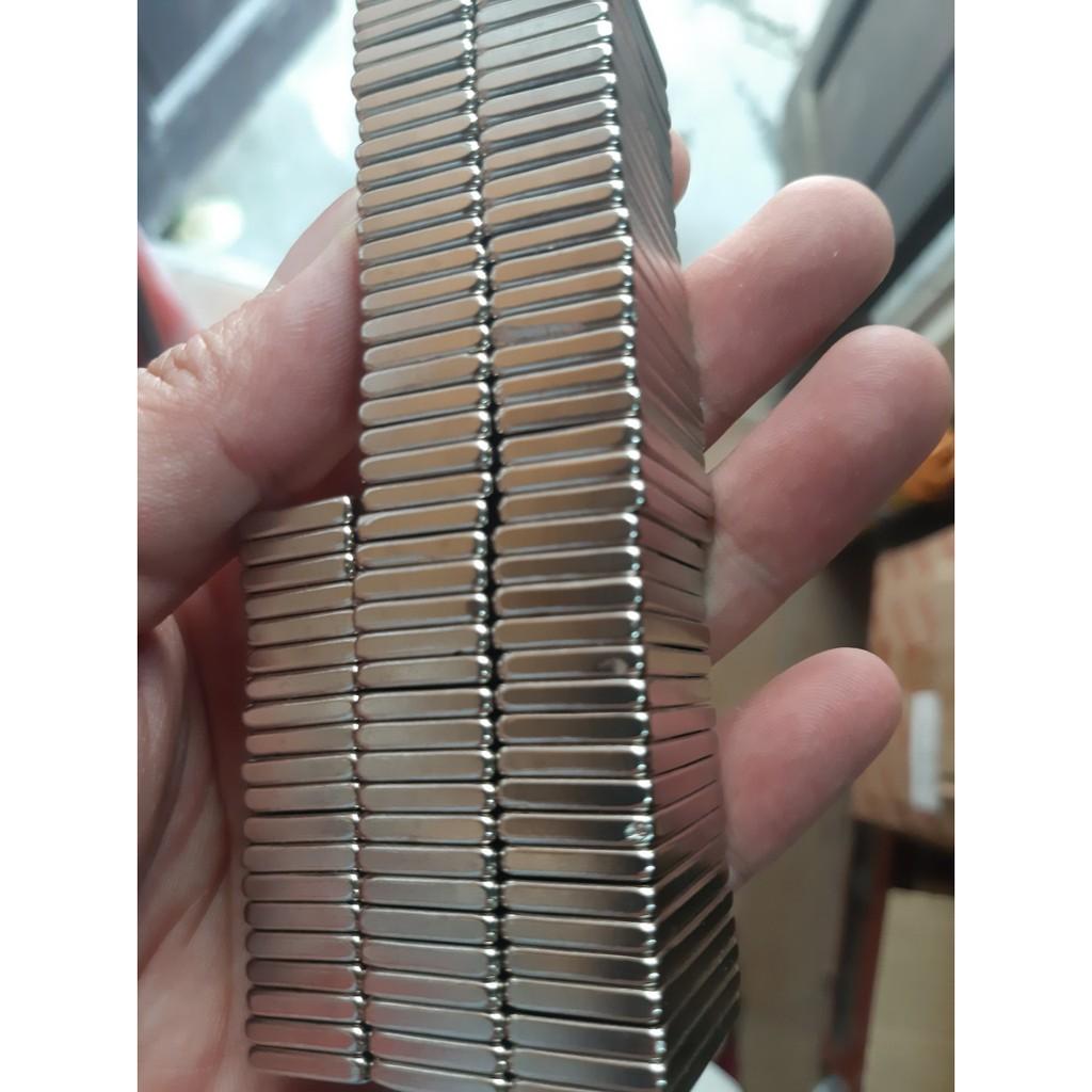 Nam châm trắng chữ nhật 30*15*3mm