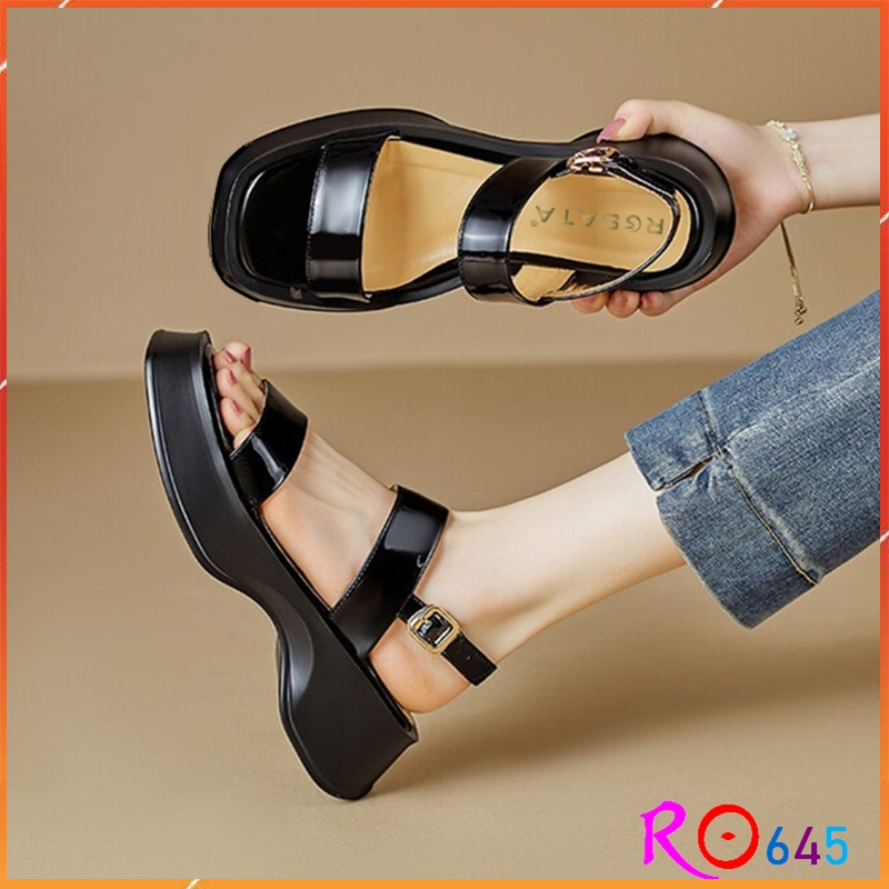 Giày sandal nữ đế xuồng 4 phân hàng hiệu rosata ba màu đen trắng hồng thời trang ro645