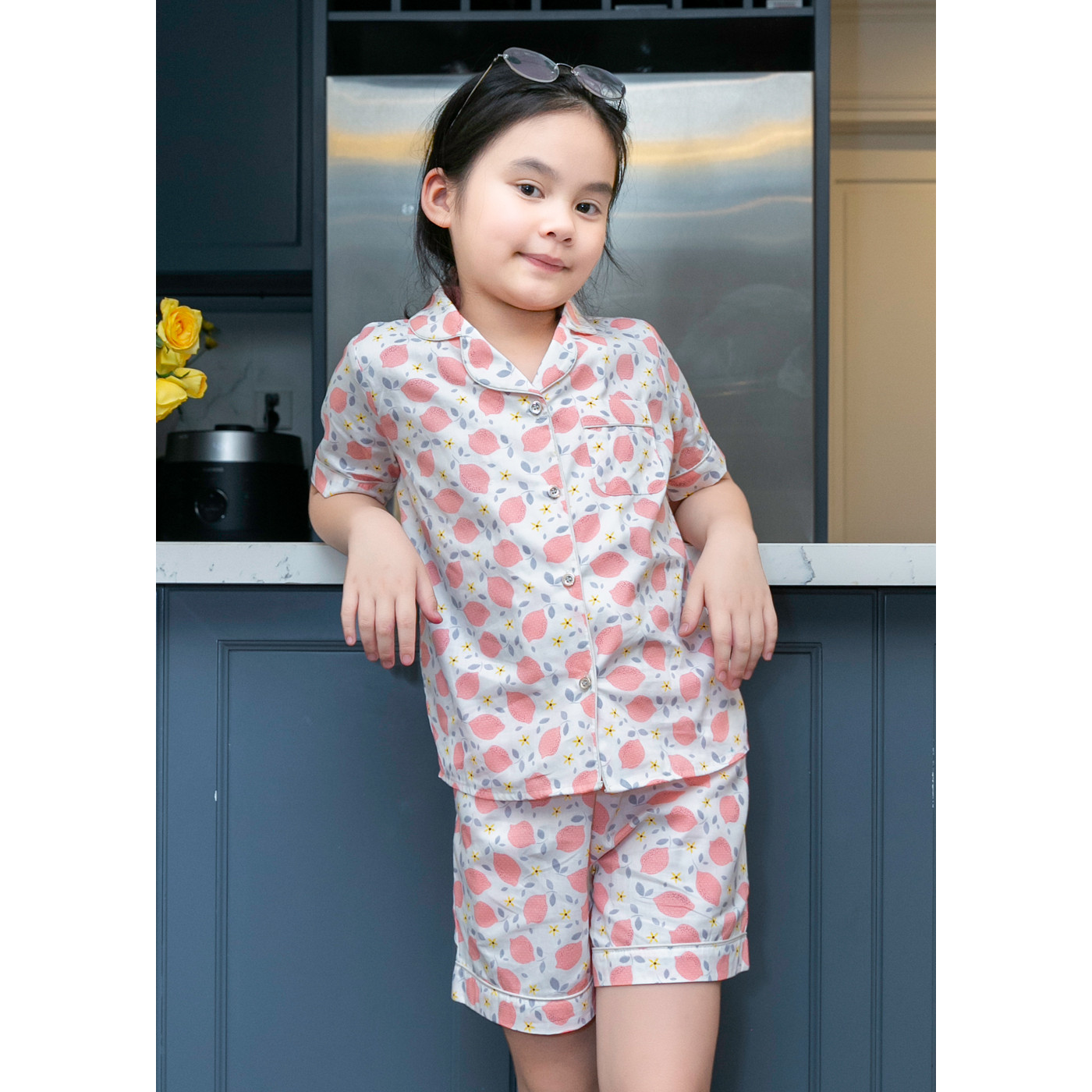 Đồ bộ mặc nhà Pijama bé gái áo cộc quần cộc họa tiết quả chanh hồng