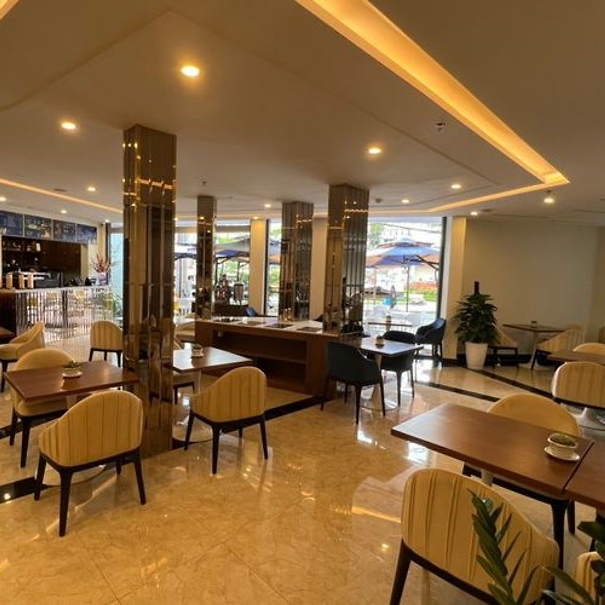 Sandals Flora Hotel 3* Đà Lạt - Buffet Sáng - Gần Chợ Đà Lạt và nhiều ưu đãi hấp dẫn