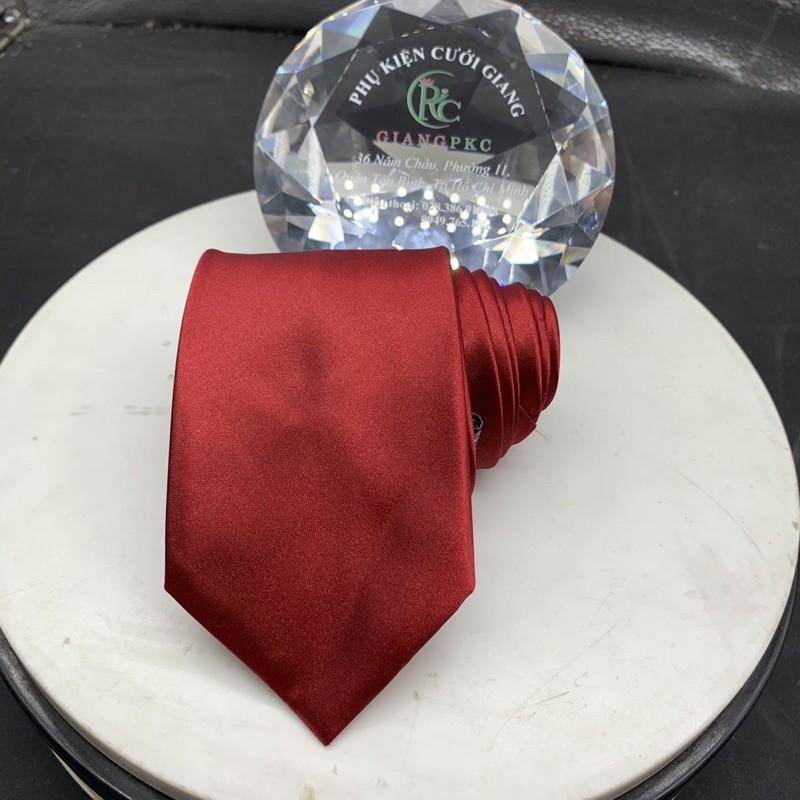 Cà vạt nam trung niên 8cm chất liệu phi bóng giangpkc