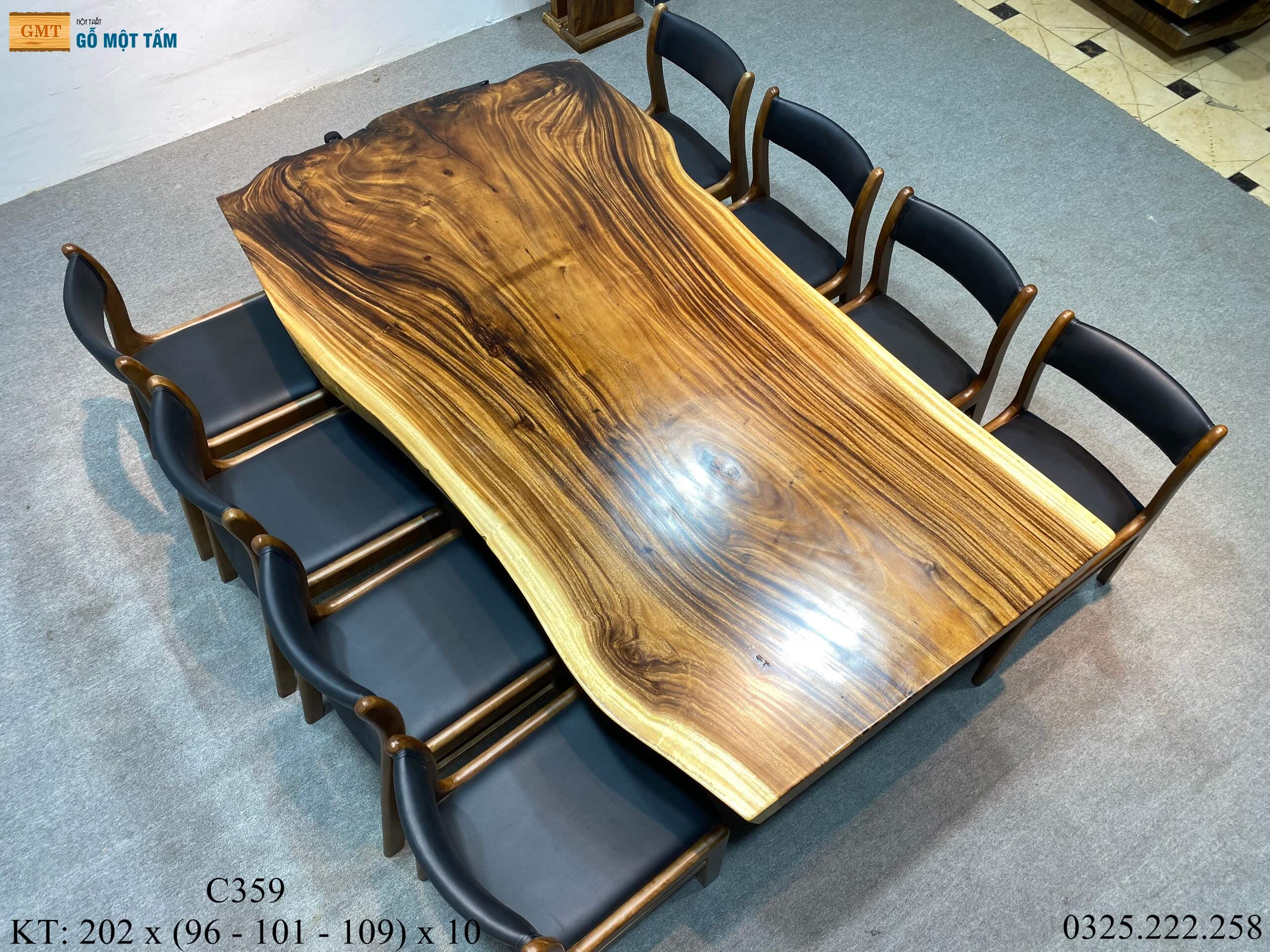 Bàn Cafe Gỗ Me Tây, Bàn Sân Vườn Gỗ Me Tây, Bàn Gỗ Me Tây Nguyên Tấm Dài 2,02m Rộng 1,09m Dày 10cm