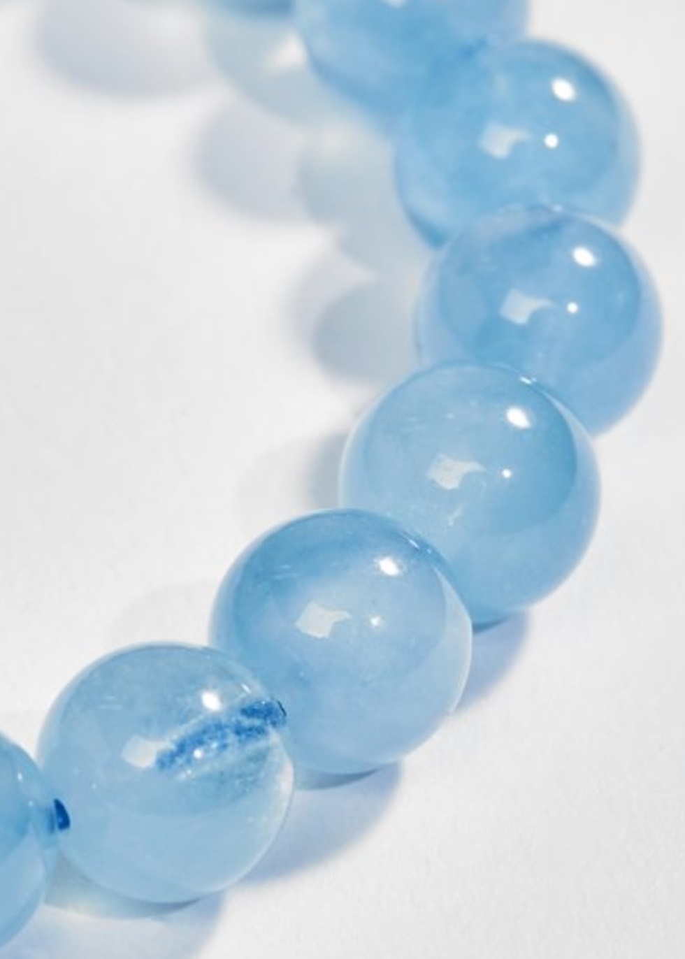 Vòng Tay Aquamarine Ngọc Biển Xanh 9MM Kèm Giấy Kiếm Định