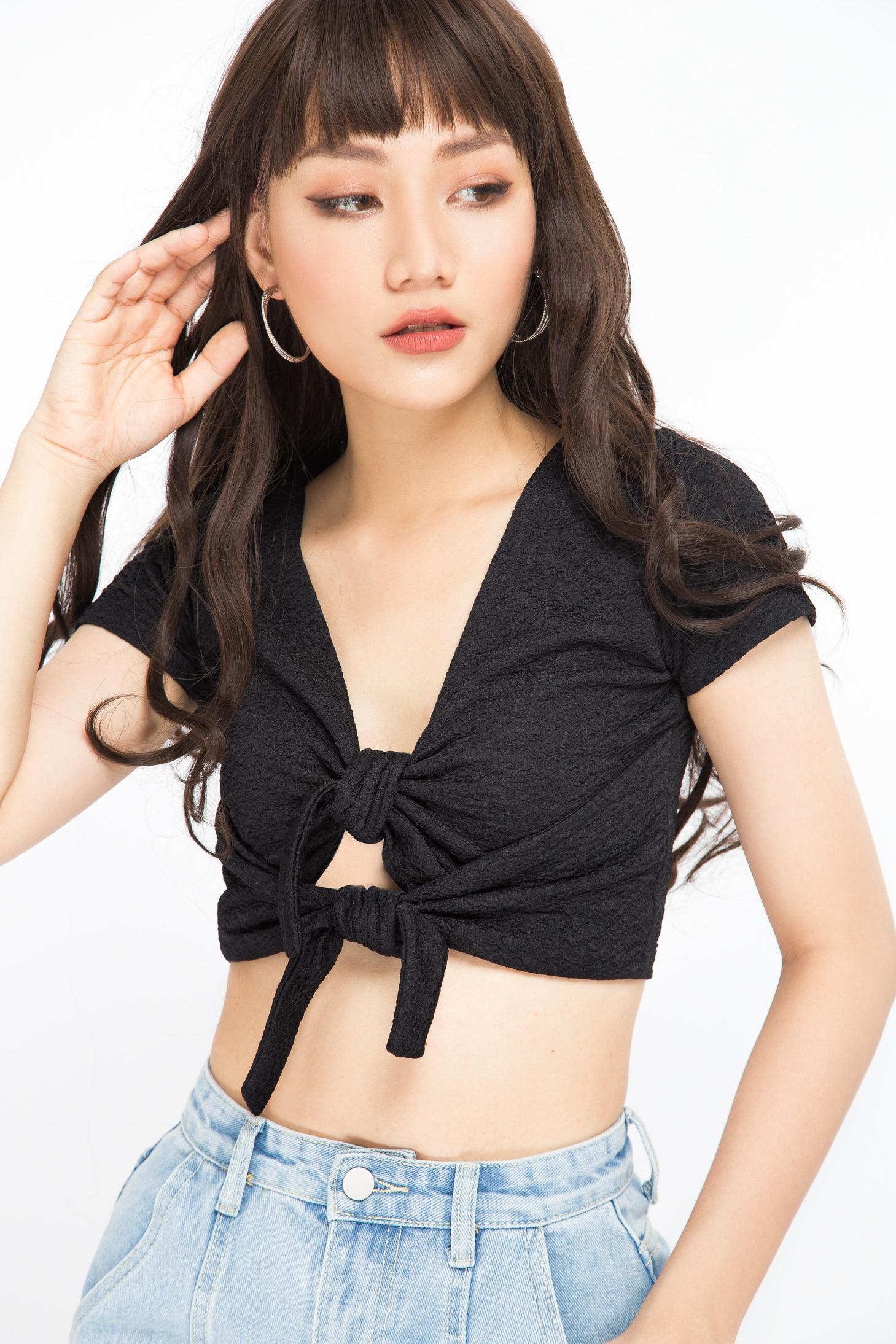 Black Backless Crotop