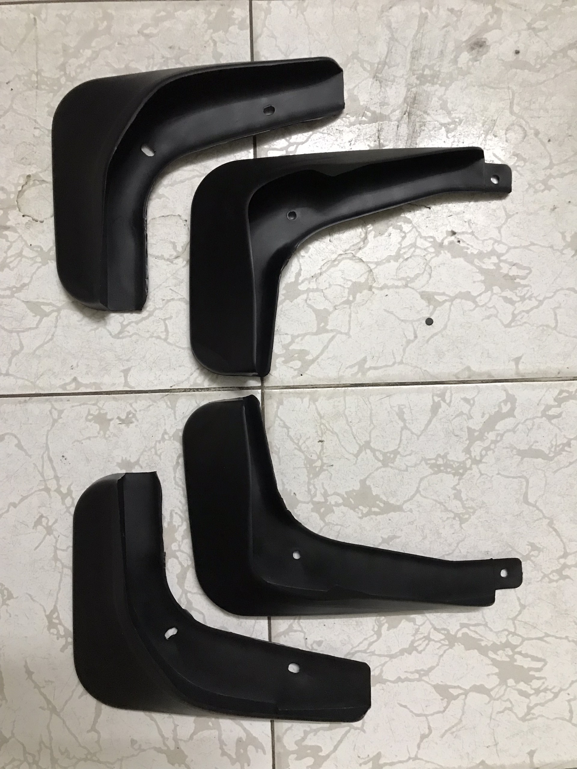 Bộ chắn bùn bánh xe Volkswagen Polo