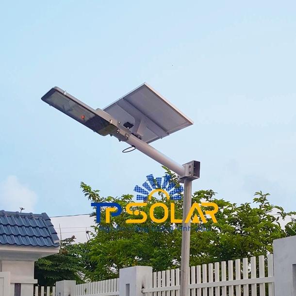 Đèn Bàn Chải Năng Lượng Mặt Trời TP Solar TP-C200N Công Suất 200W Chống Nước IP66, Cảm Biến Tự Động