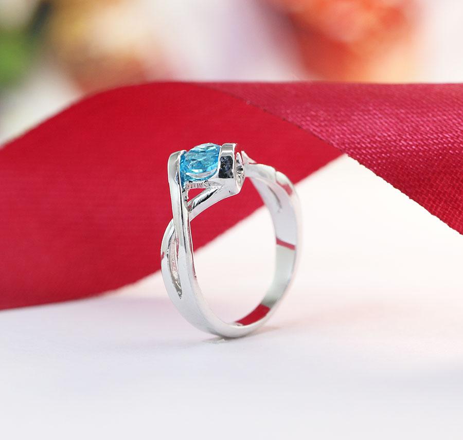 Nhẫn bạc nữ đẹp đính đá xanh dương tinh tế NN0184