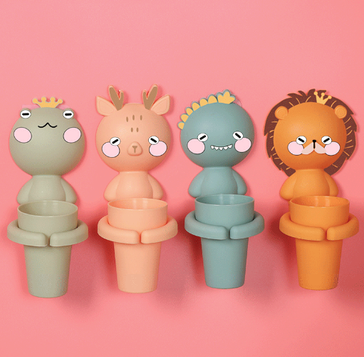 Dụng Cụ Cắm Bàn Chải Và Ly Nhựa Hình Thú Ngộ Nghĩnh Kèm Miếng Dán Siêu Chắc